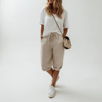 Jade | Women's Cotton Bermuda Shorts, Relaxed-Fit Warm-Weather Shorts | Dressific | Lichtblauw