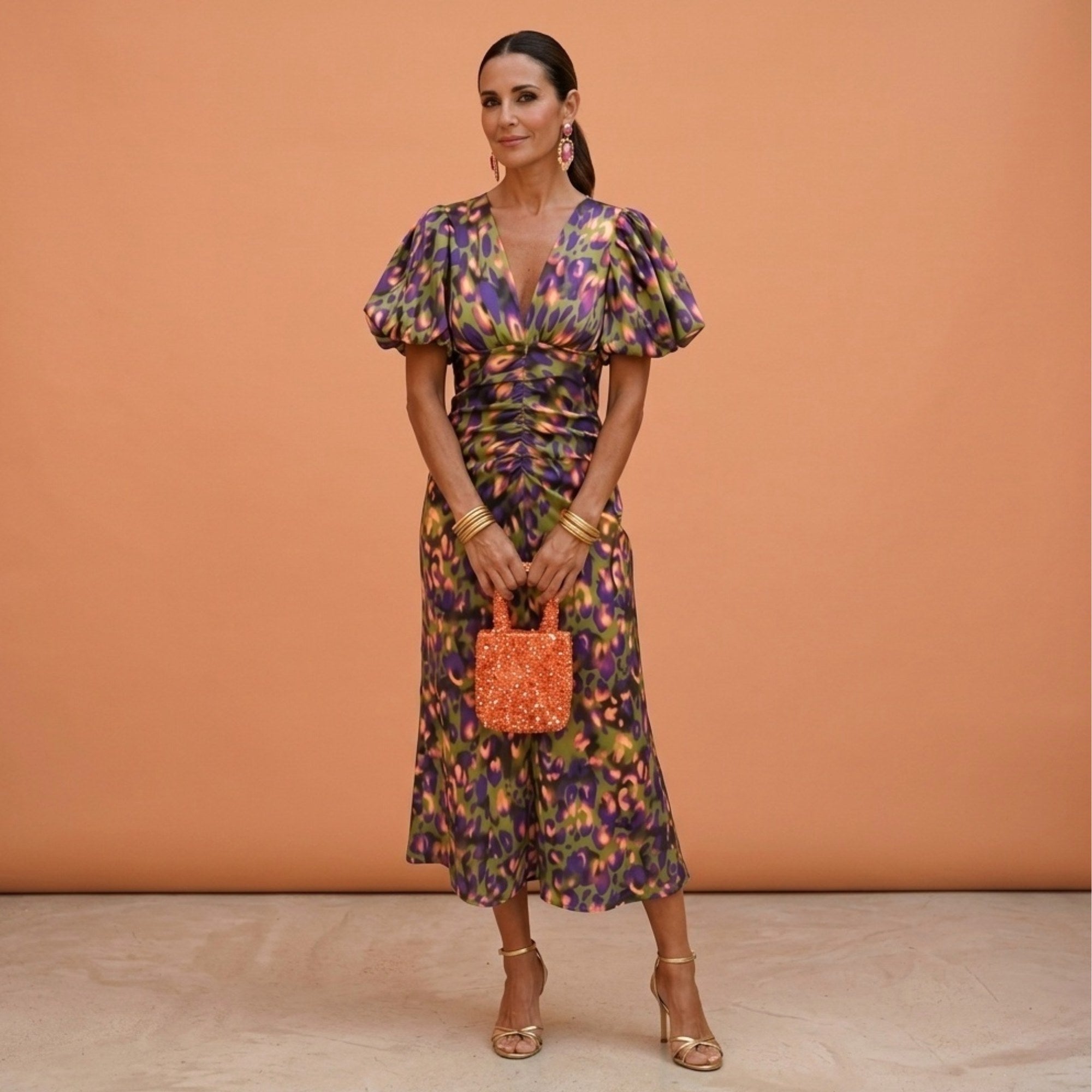 Kelsey | Women's V-Neckline Dress with Puffed Sleeves, Elegant Day Dress | Dressific | Verde/Violeta