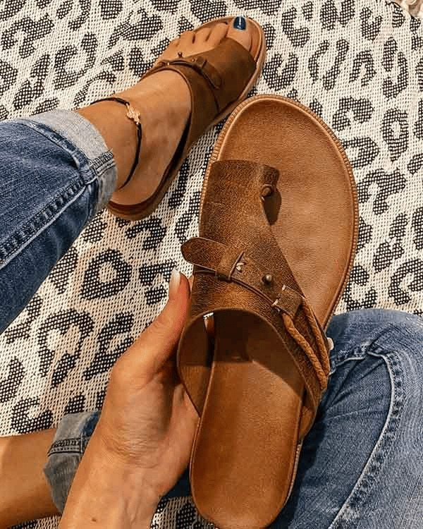 Mary | Women's Orthopedic Sandals with Toe Loop, Supportive Summer Footwear for Walking and Everyday Wear
